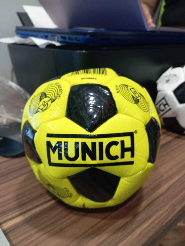 Balon Munich Amarillo Negro 48 cm